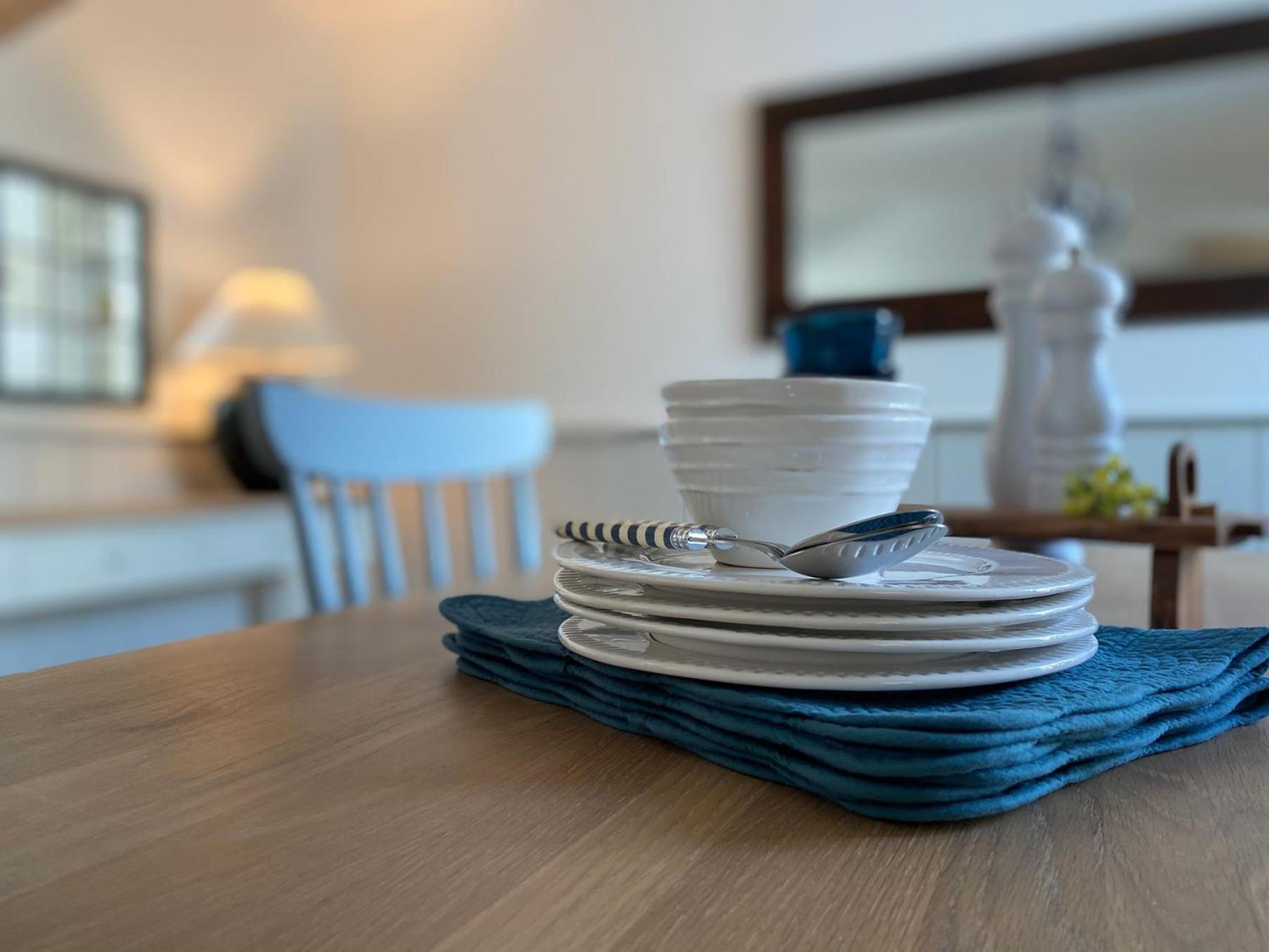 Bosun Cottage - Boutique Retreat On The Beach Deal Exteriör bild